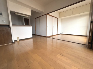 【居間・リビング】