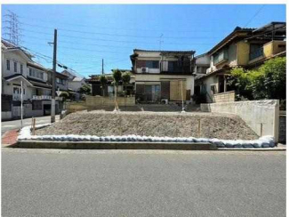 南東角地　整形地　建築条件なし売り土地