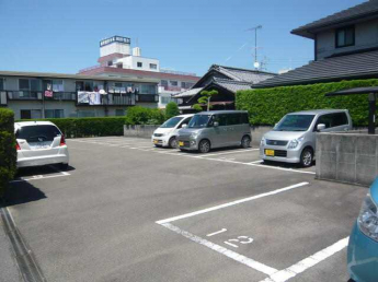 松山市余戸東３丁目のアパートの画像