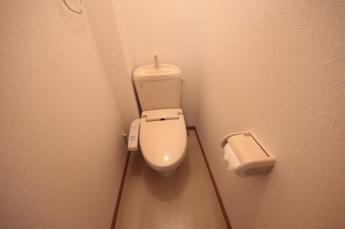 シンプルで使いやすいトイレです