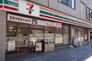 セブンイレブン神戸備後町３丁目店まで314m