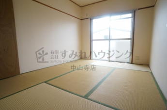 【寝室】