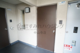 【玄関】