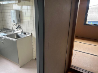 犬上郡豊郷町大字沢の店舗事務所の画像