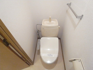 落ち着いたトイレです