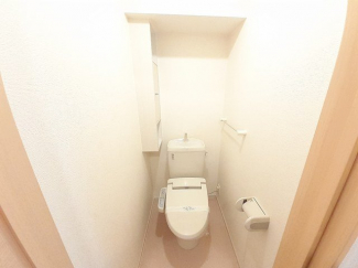 清潔感のあるトイレです