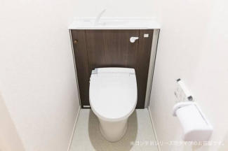 シンプルで使いやすいトイレです