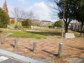 清玄町中公園まで700m