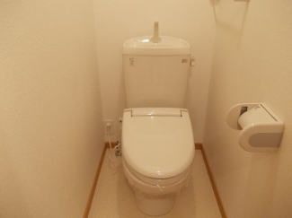 シンプルで使いやすいトイレです