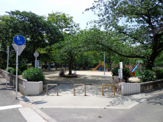 土佐公園・土佐稲荷神社まで210m