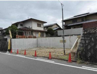 更地　整形地　建築条件なし売り土地