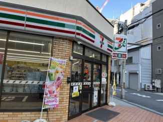 セブンイレブン大阪南船場３丁目店まで59m