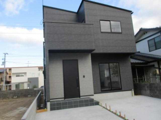 松山市北斎院町の新築一戸建ての画像