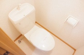 シンプルで使いやすいトイレです