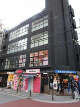 大阪市中央区西心斎橋２丁目の店舗事務所の画像