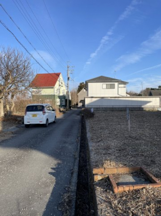 【前面道路含む現地写真】