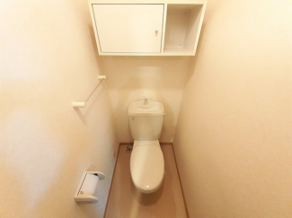 コンパクトで使いやすいトイレです