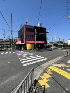 高槻市土室町の店舗一戸建ての画像