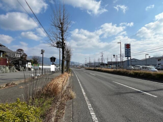 東温市田窪の店舗の画像