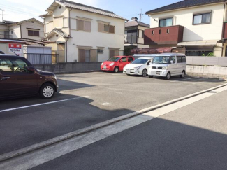 柏原市平野１丁目の駐車場の画像