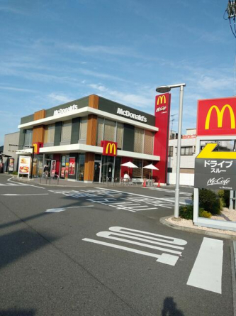 マクドナルド３３号松山インター店まで287m