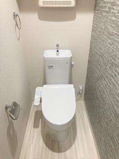 清潔感のあるトイレです