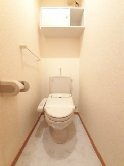 ゆったりとした空間のトイレです