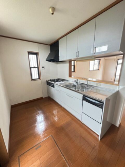 伊丹市鴻池２丁目の中古一戸建ての画像