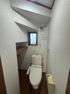 伊丹市鴻池２丁目の中古一戸建ての画像