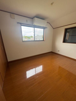 伊丹市鴻池２丁目の中古一戸建ての画像