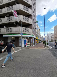 ファミリーマート戎本町店まで93m