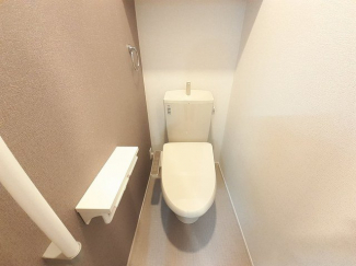 シンプルで使いやすいトイレです