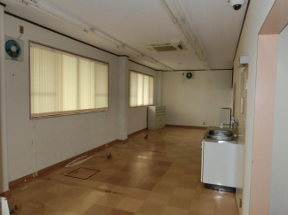 愛荘町市貸テナントの画像