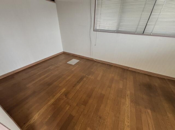 愛荘町市貸テナントの画像