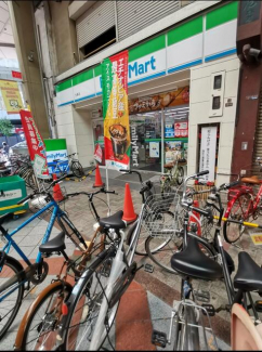 ファミリーマート　九条店まで700m