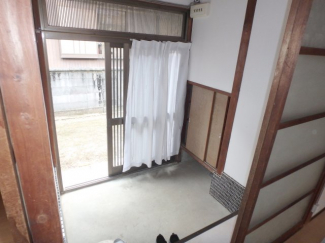 【玄関】