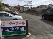 柏原市太平寺１丁目の駐車場の画像