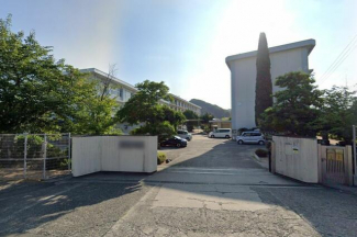 松山市立潮見小学校まで200m