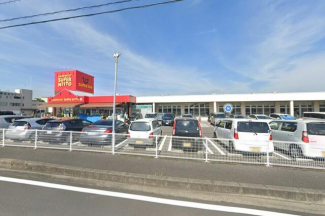 スーパー日当鴨川店まで750m