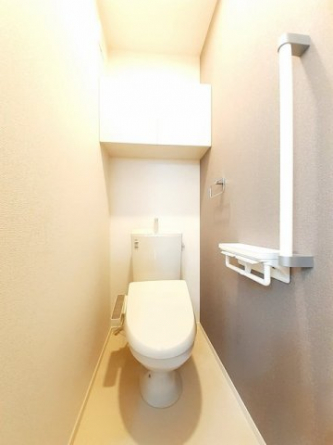 清潔感のあるトイレです