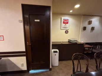 神戸市中央区海岸通の店舗一部の画像