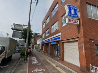 ローソン御幣島駅前店まで591m