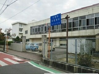 松山市立浮穴小学校様まで450m