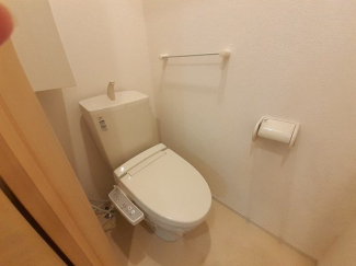 落ち着いたトイレです