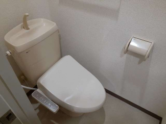 落ち着いたトイレです