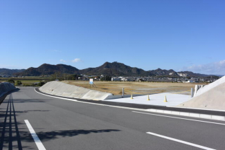 前面道路より