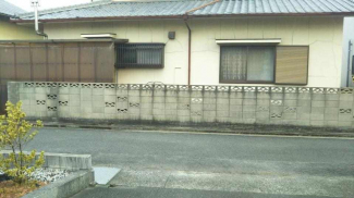 西側正面