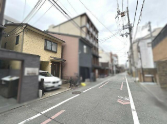 中京区三条油小路町　戸建の画像