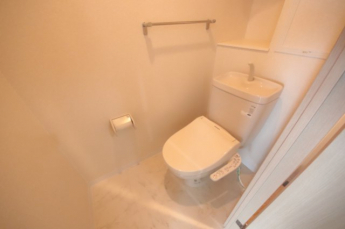 落ち着いたトイレです