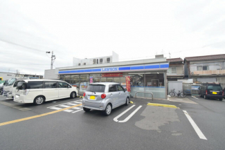 ローソン　　寝屋川中神田町店まで600m